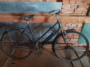 Stary zabytkowy rower Triumph kompletny