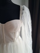 Piękna suknia ślubna tiulowa ASOS