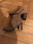 Ryłko zamszowe botki zimowe rozmiar 35