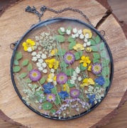 Witraż, dekor, suszone kwiaty, stokrotki prezent, urodziny