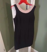 Mała czarna z beżowymi akcentami – B&B Studio – XL / 42 – nowa bez metki