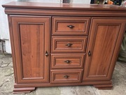 Komody używane w stanie dobrym