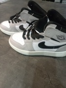 Buty Nike air Jordan rozmiar 32