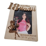 RAMKA NA 18 - nastkę Osiemnastka 18-NASTKA GRAWER