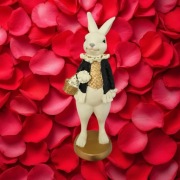 Figurka wielkanocna zając królik glamour czarno złota 24 cm  T.K.maxx