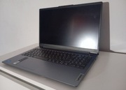 Lenovo IdeaPad Slim 3 15IAH8