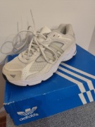 Adidas Response CL W 