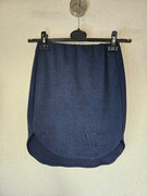 Granatowa klasyczna elastyczna spódnica, dłuższy tył