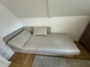 Tapczan jednoosobowy z pojemnikiem