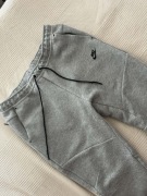 Joggery Nike tech