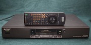 SONY EV-C400E_Magnetowid Hi8_video8_pilot