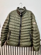 Pikowana kurtka Moncler w odcieniu oliwkowym. XL