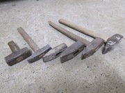 Stare solidne młotki stalowe do oprawienia