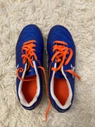 Buty do piłki nożnej korki Kipsta, rozmiar 35, dł. wkładki 23 cm