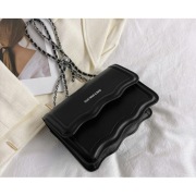 Elegancka Torebka damska na ramię czarna