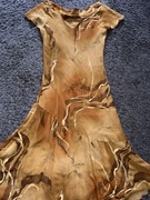 sukienka w odcieniach brązu z cekinami