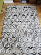 Dywan z włosiem, krowi skóra geometryczny 160x230 cm – Stan bardzo dobry