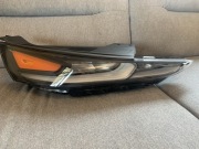 Hyundai Santa Fe IV lampa prawa przód dzienne LED USA