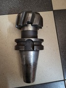 Trzpień frezarski BT50/32 z promieniowym frezem walcowo czołowym