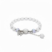 Elegancka Bransoletka Damska – Biały Onyks i Kryształowy Motyl