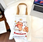 Torba bawełniana z kapibarą 38x30 cm – mistrz zen i internetowy ulubieniec!