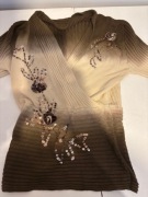 SWETER Z CEKINAMI  ROZMIAR M