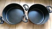 garnki teflonowe 2,5l , 2l  2 szt komplet