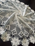 ZŁAMANA BIEL OKRĄGŁY OBRUS SZYDEŁKOWY RĘCZNA ROBÓTKA  