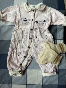 Kombinezon pajacyk na chłodniejsze dni r.68 i skarpetki 