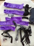 Zestaw 11 akcesoria BDSM WALENTYNKI Kajdanki 