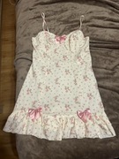 sukienka z kokardami