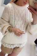 Sweter łańcuszek 2 kolory czarny beż z koronką 
