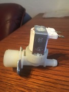 Elektrozawór do pralki uniwersalny.