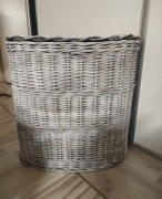 Kosz duży wiklinowy  dawnych lat 