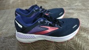 Super buty BROOKS ADRENALINE 22 rozm. 39 / 25 jak nowe