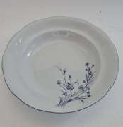 Talerz Porcelanowy Karolinka PRL zabrudzenia
