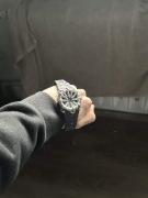 Custom Watch - Unikatowy Zegarek z Bezelem Mirror Chrome (Molotow)