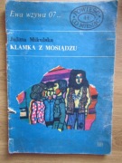 Ewa wzywa 07.. nr 44  _ Klamka z mosiądzu  - Julit Mikulska 