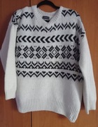 Sweter Jessica cieplutki mega fajny sweterek