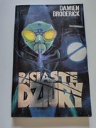 Damien Broderic - Pasiaste dziury