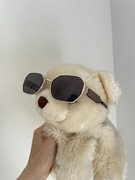 Niesamowite okulary przeciwsłoneczne UV 400”