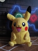 Pikachu maskotka tomy pokemon 