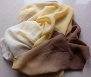 Chusta ombre bananowy/ miodowy/ brąz 100% jedwab silk 79 cm