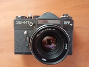 Aparat fotograficzny Zenit ET z obiektywem Helios 44M-4  2/58mm 