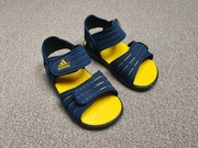 Sandałki dziecięce Adidas jak nowe R:31
