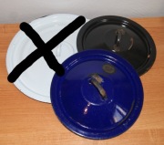 Stare emaliowane pokrywki 2 sztuki