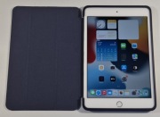 Idealny Tablet Apple iPad mini 4 128GB Wifi A1538 Etui Zasilacz Przewód