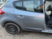 Renault Megane Hb 3 drzwi prawy tył kod lakieru TERNR