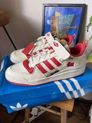 Buty meskie adidas forum low 'home alone' oryginalne roz 42 2/3