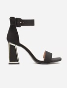 Czarne sandały na słupku z otwartym noskiem Juilkidna